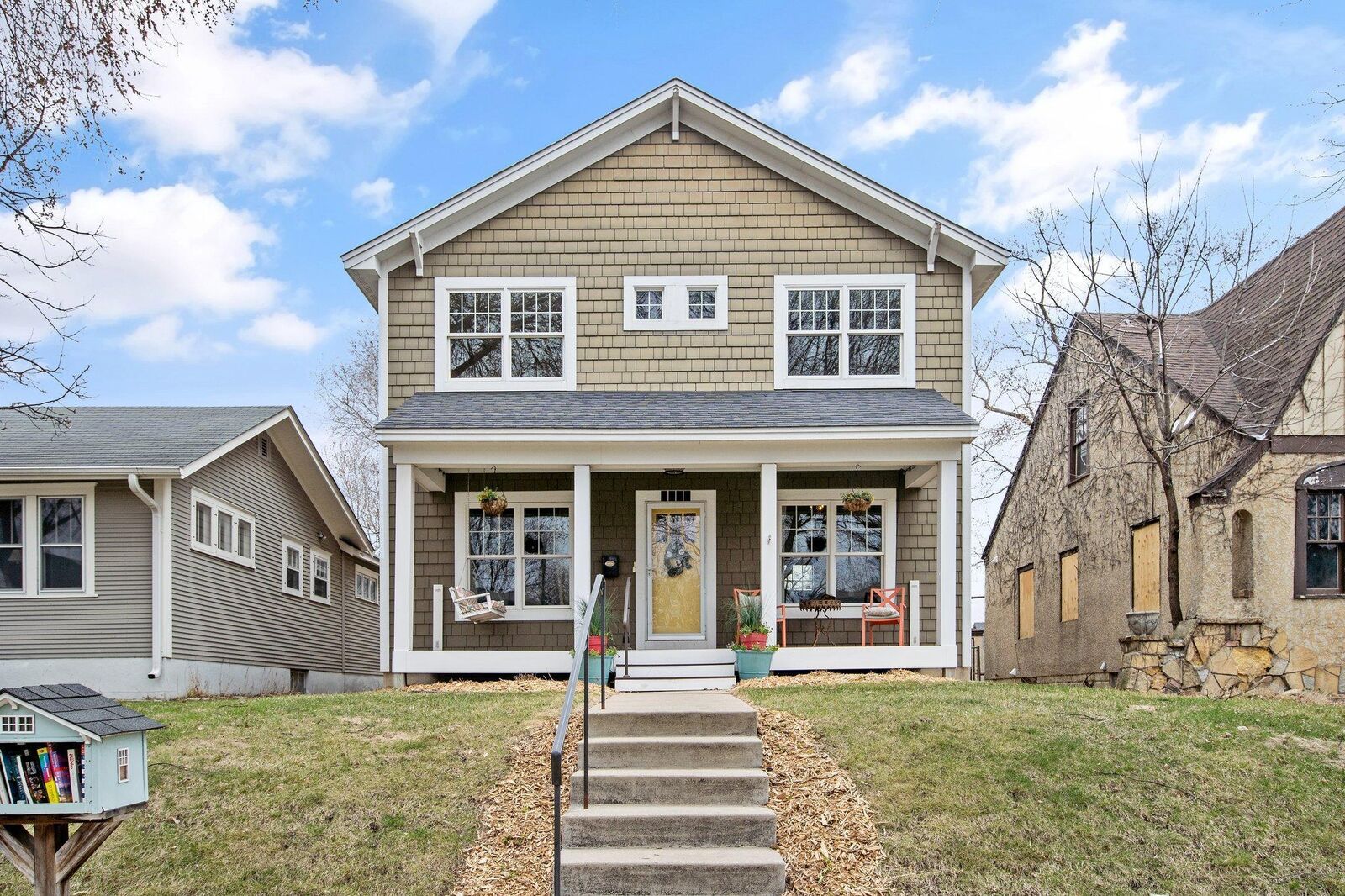 Property Photo:  3941 Drew Avenue S  MN 55410 