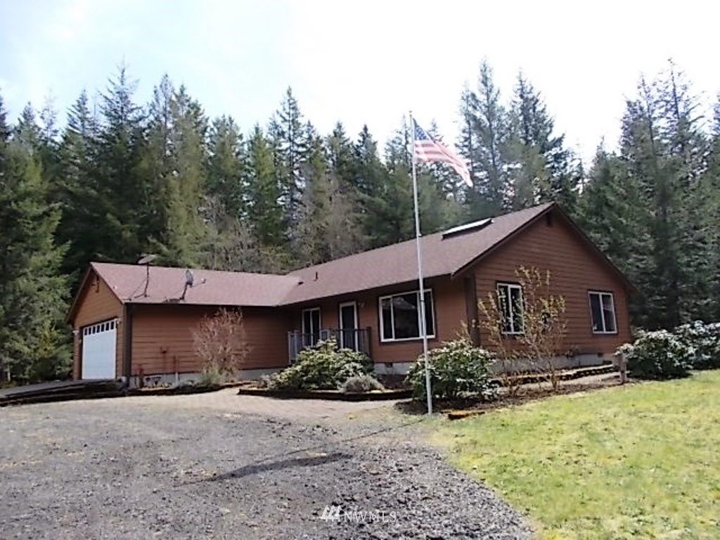 Property Photo: 182 Riverdance Lane WA 98361