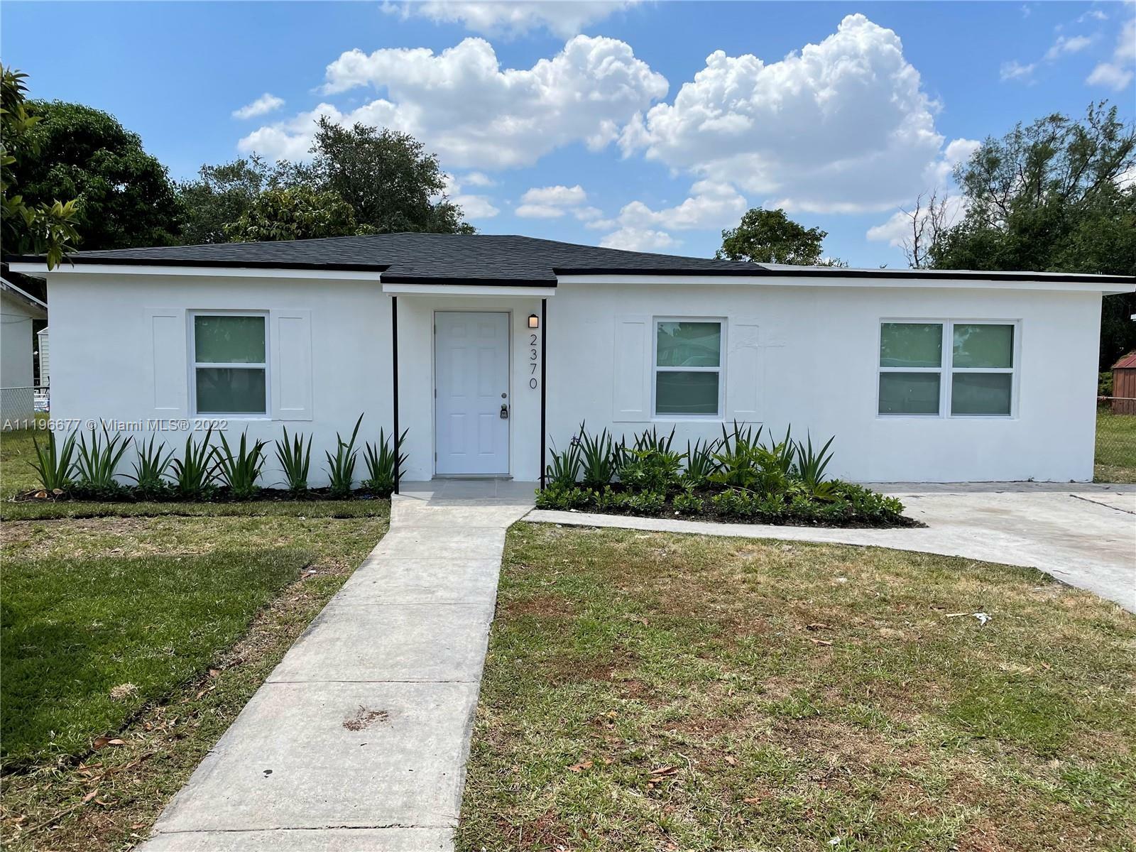 Property Photo: 2370 NW 154th St FL 33054