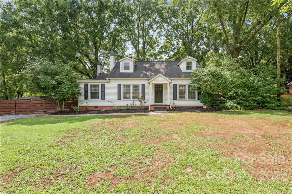 Property Photo: 1101 Lancaster Avenue NC 28112