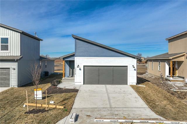 Property Photo:  18001 Hauser Street  KS 66013 