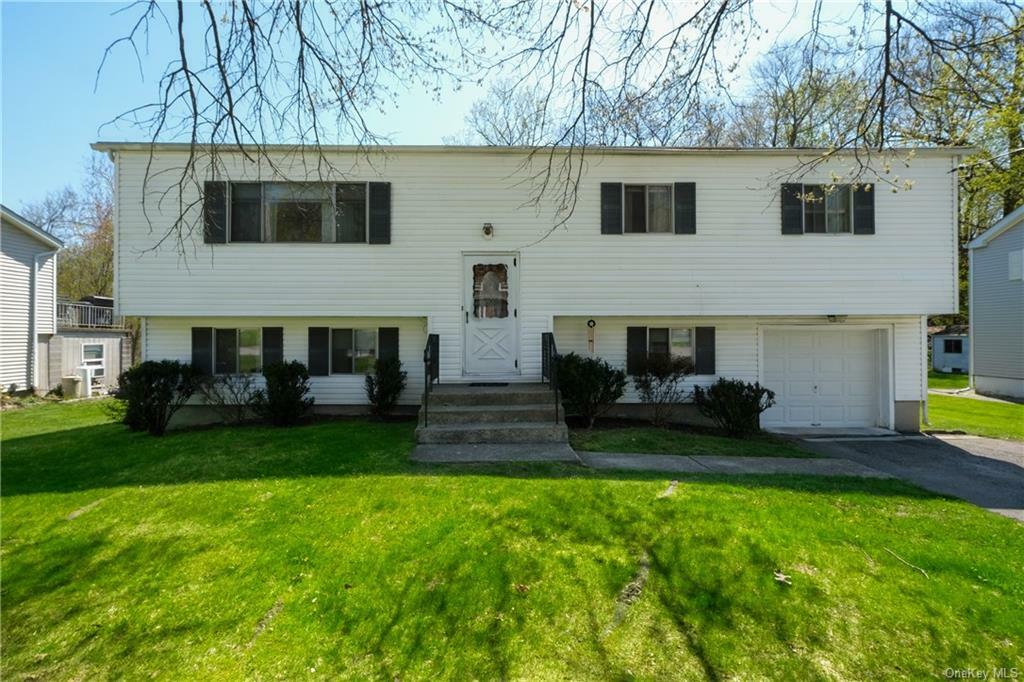 Property Photo:  262 Buttonwood Avenue  NY 10567 