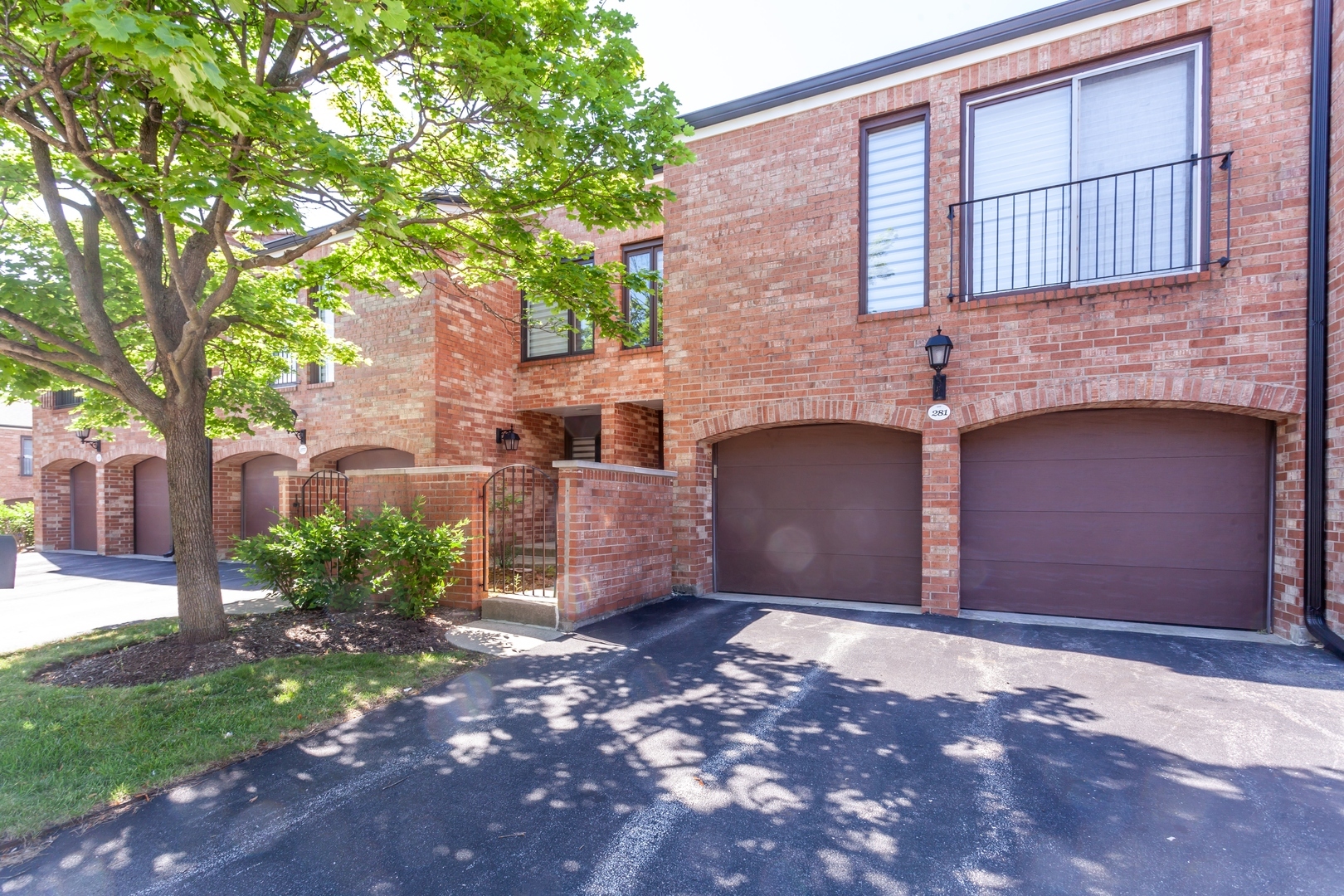 Property Photo: 19W281 Paul Revere Lane IL 60523