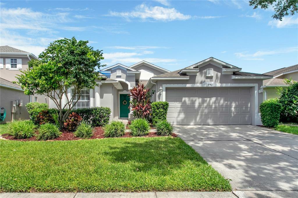 Property Photo:  9742 Heron Pointe Drive  FL 32832 