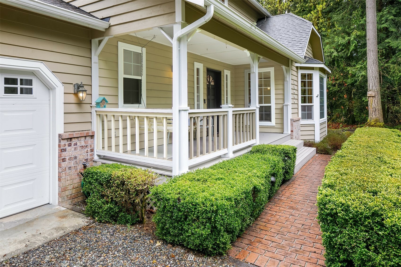Property Photo: 19404 226th Avenue NE WA 98077
