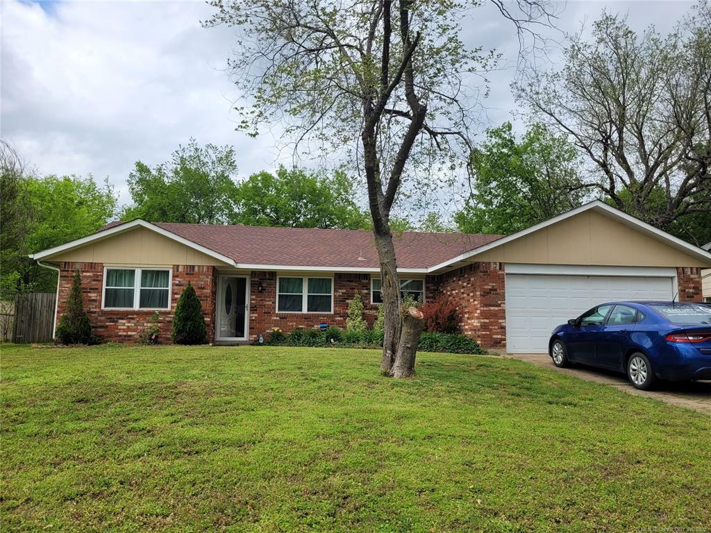 Property Photo:  1918 Deer Run Cir Circle SE  OK 74403 