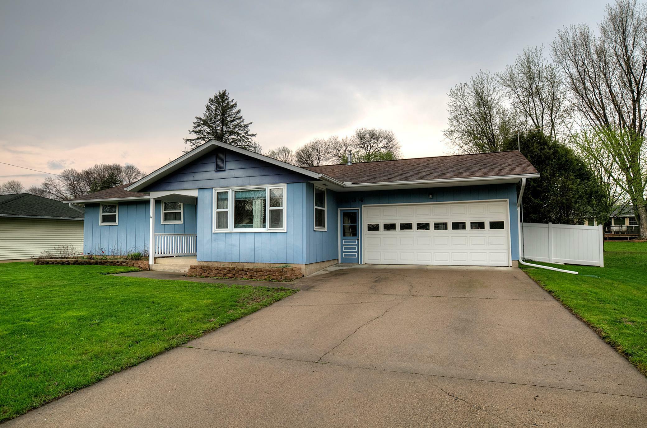 Property Photo:  4234 Griffin Street  MN 55066 