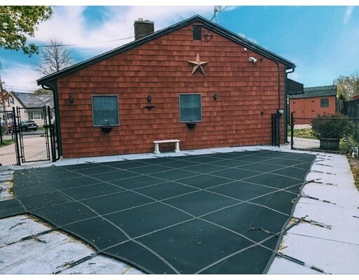Property Photo: 11 Colonial Rd MA 02151