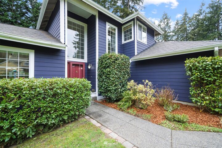 Property Photo:  6602 38th Street Ct NW  WA 98335 