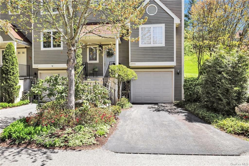 Property Photo:  2001 Regent Drive  NY 10549 