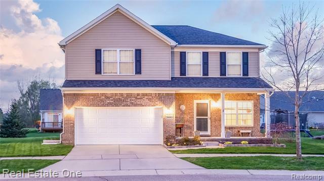 Property Photo:  26685 Elk Run E  MI 48165 