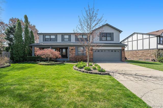Property Photo: 13966 Glenrio Drive MI 48313