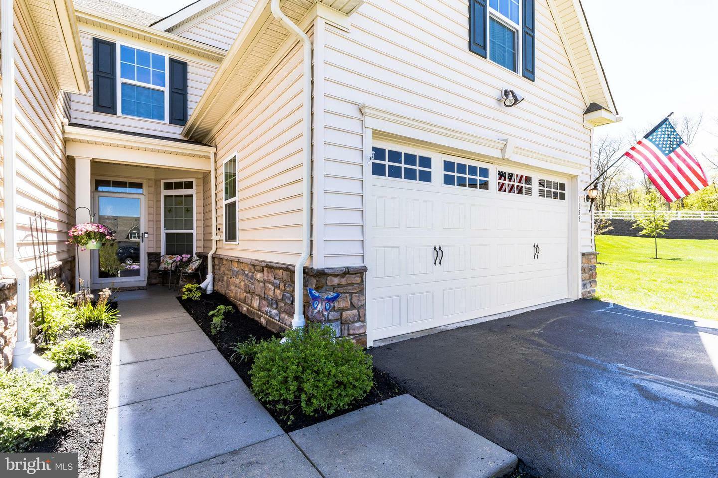 Property Photo: 1123 Arbour Lane PA 18951