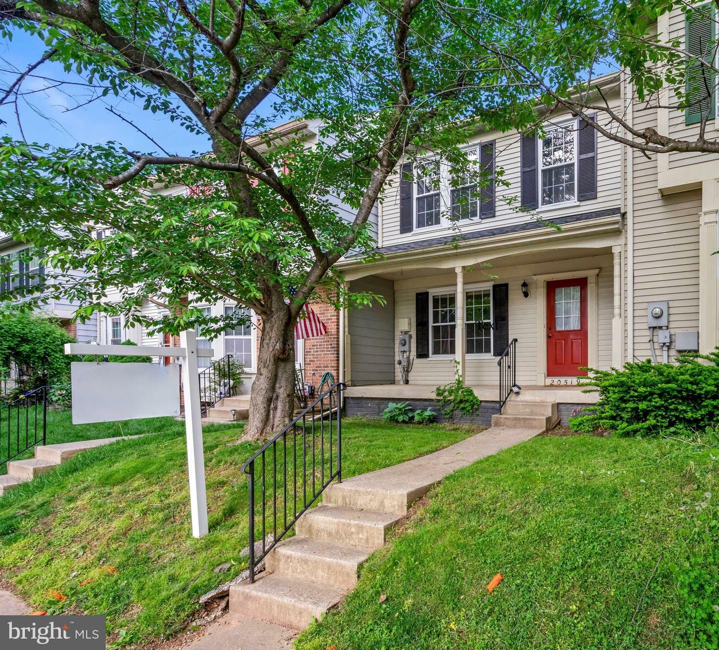 Property Photo:  20519 Lowfield Drive  MD 20874 