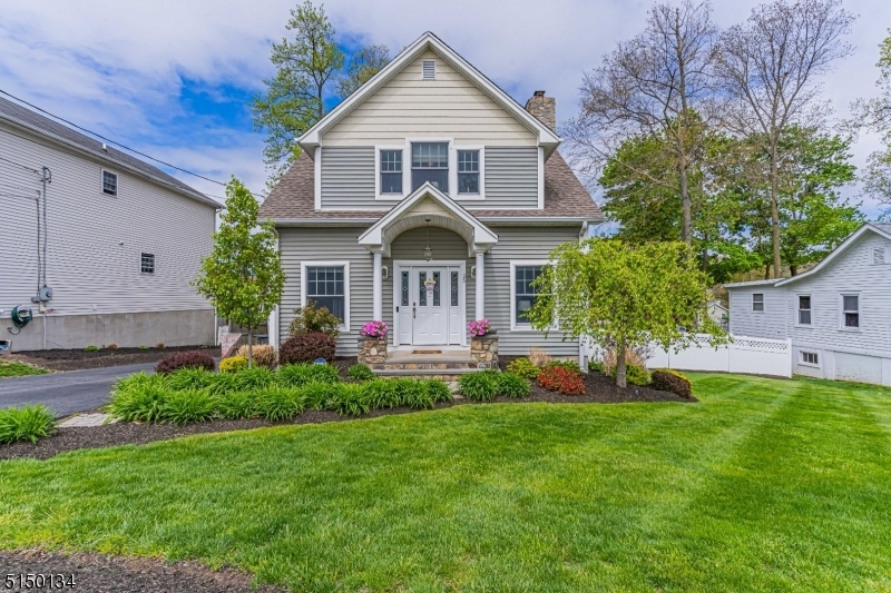 Property Photo:  25 Willow St  NJ 07856 