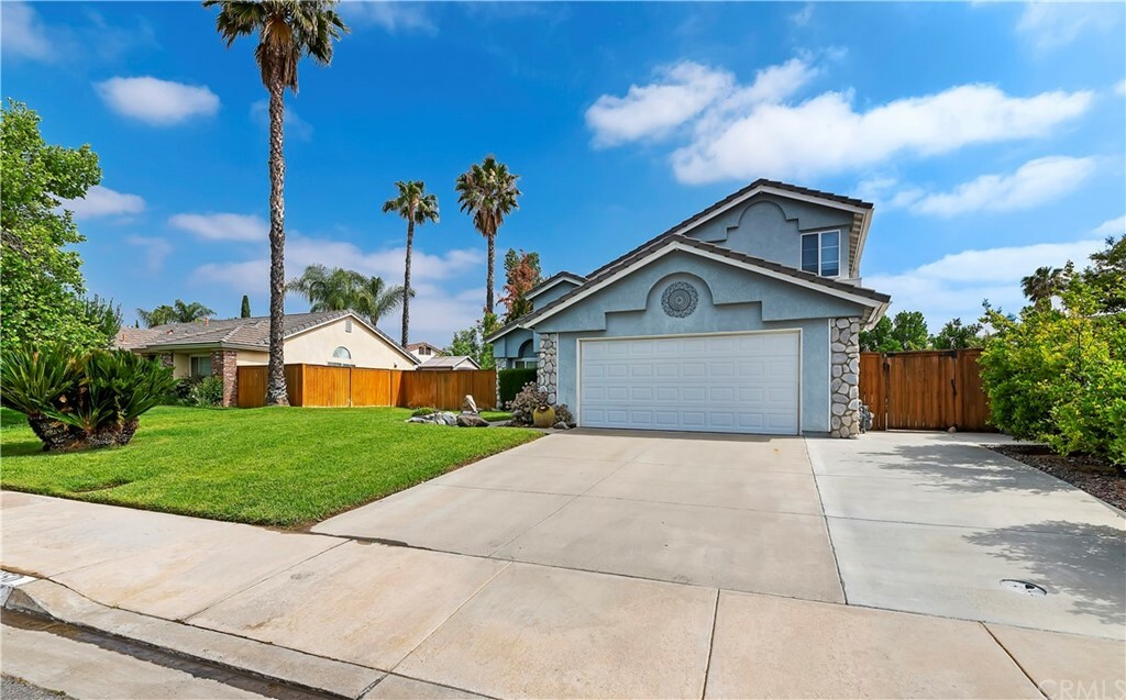 Property Photo:  29150 Crestline Drive  CA 92584 