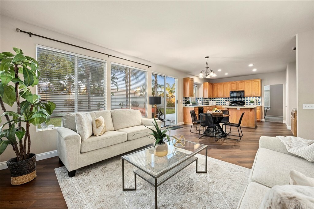 Property Photo: 1075 Mountain Grove Lane CA 92881