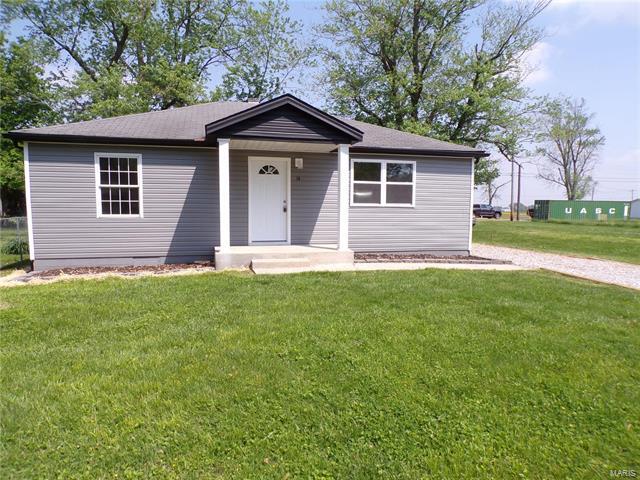 Property Photo:  14 Maple Street  IL 62067 