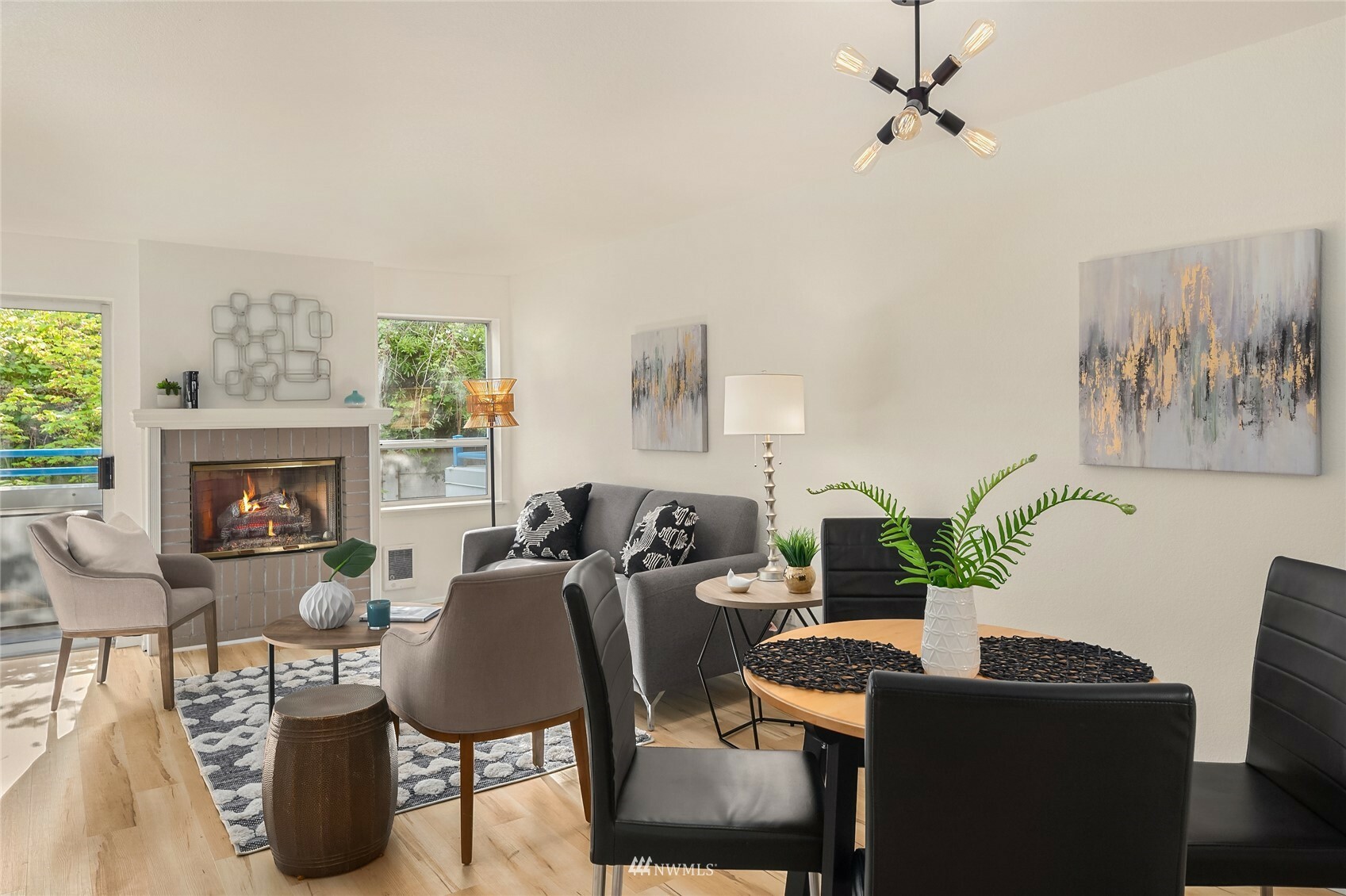Property Photo: 2244 13th Avenue W 405 WA 98119