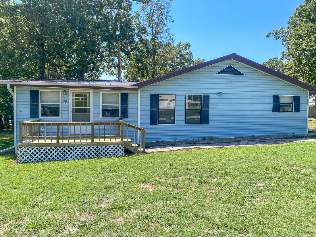 Property Photo:  368 Ida Avenue  MO 65733 