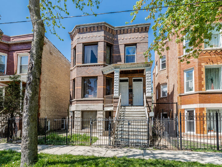 1920 N Keystone Avenue  Chicago IL 60639 photo