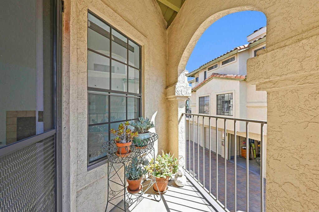 Property Photo:  575 E Street Street 6  CA 91910 