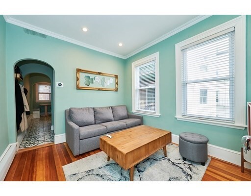 Property Photo: 6 Hancock Pl 2 MA 02139