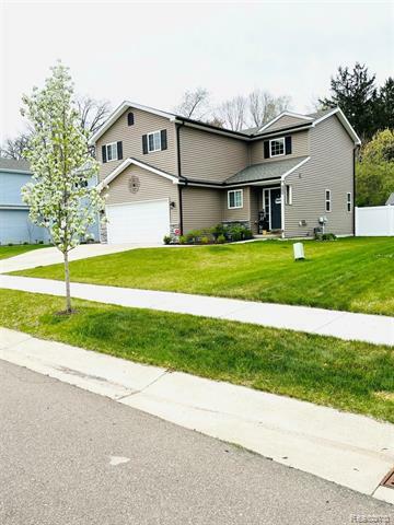 Property Photo: 300 Fountain Park Drive MI 48327