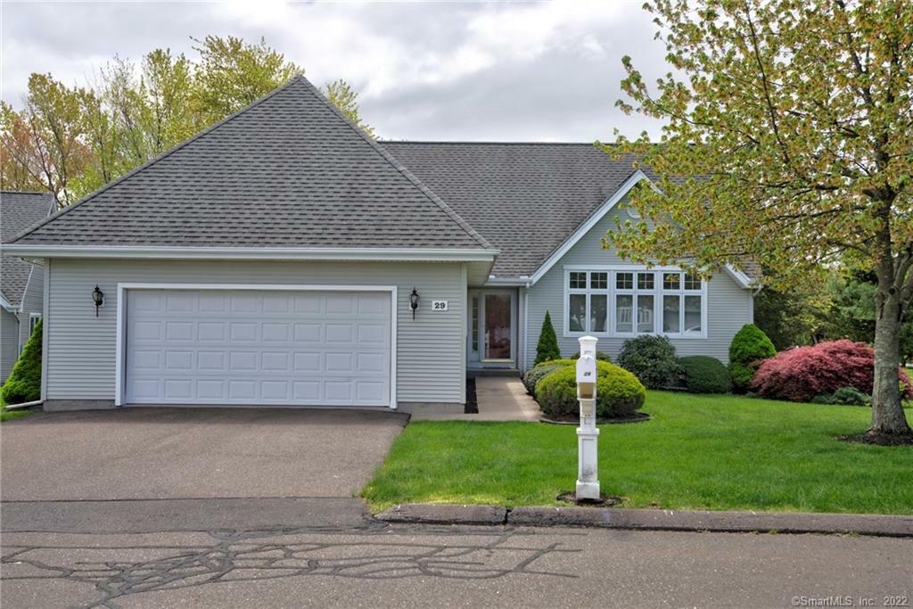 Property Photo: 29 Maxwell Drive 29 CT 06067
