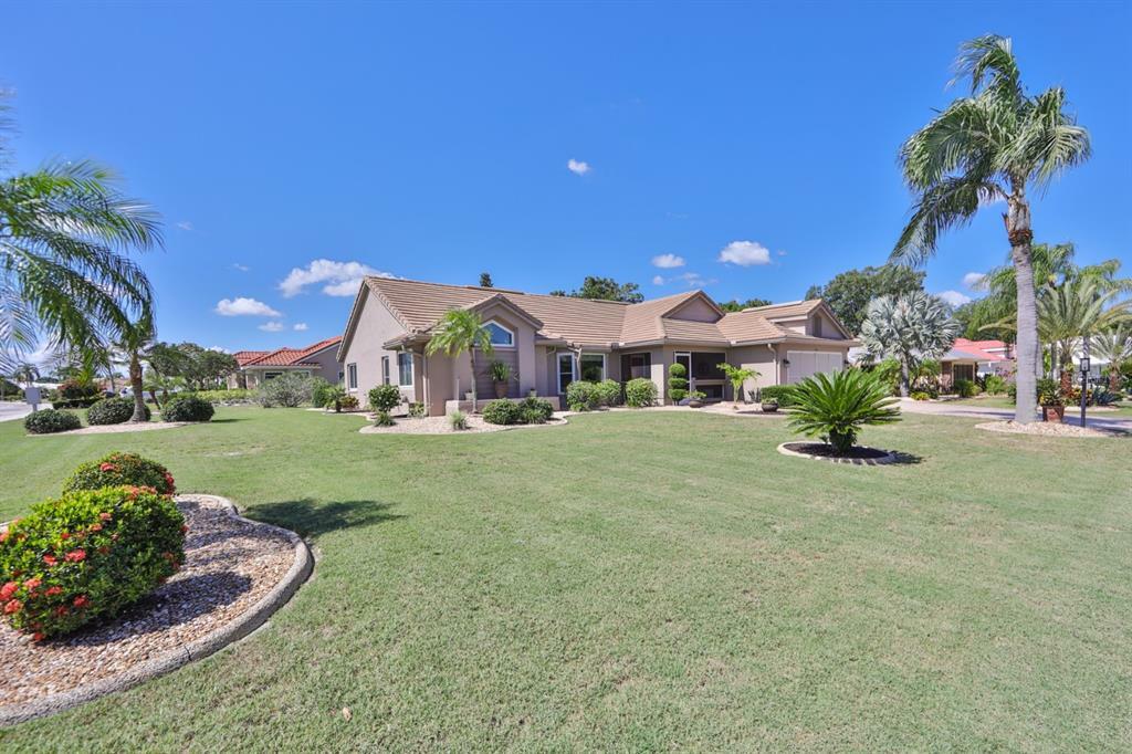 Property Photo:  2061 Berry Roberts Drive  FL 33573 