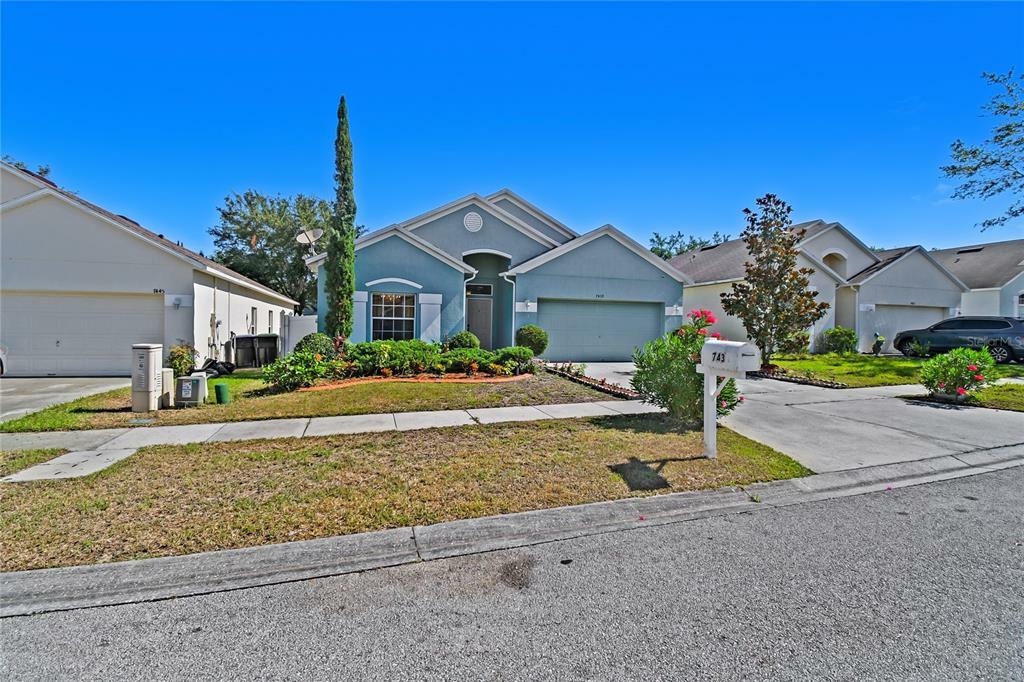 Property Photo: 7439 Penrill Court FL 32818