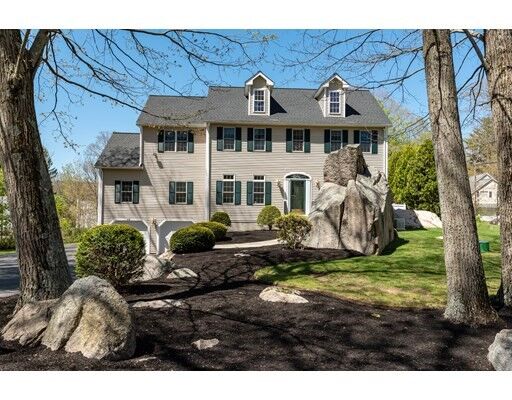 Property Photo:  49 Woodbury Rd  MA 01772 