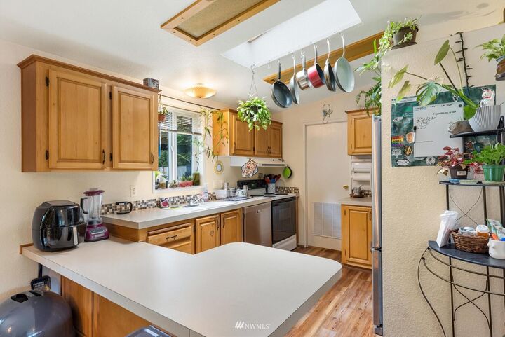 Property Photo: 11726 188th Avenue SE WA 98027