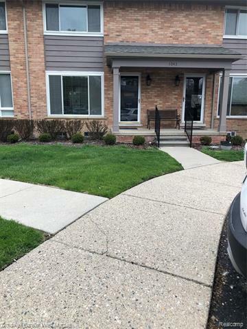 Property Photo: 1043 N Old Woodward Ave Unit 5 MI 48009