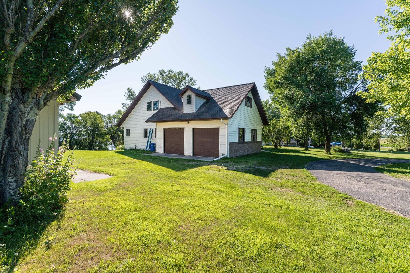Property Photo: 10998 Morningside Drive MN 56324