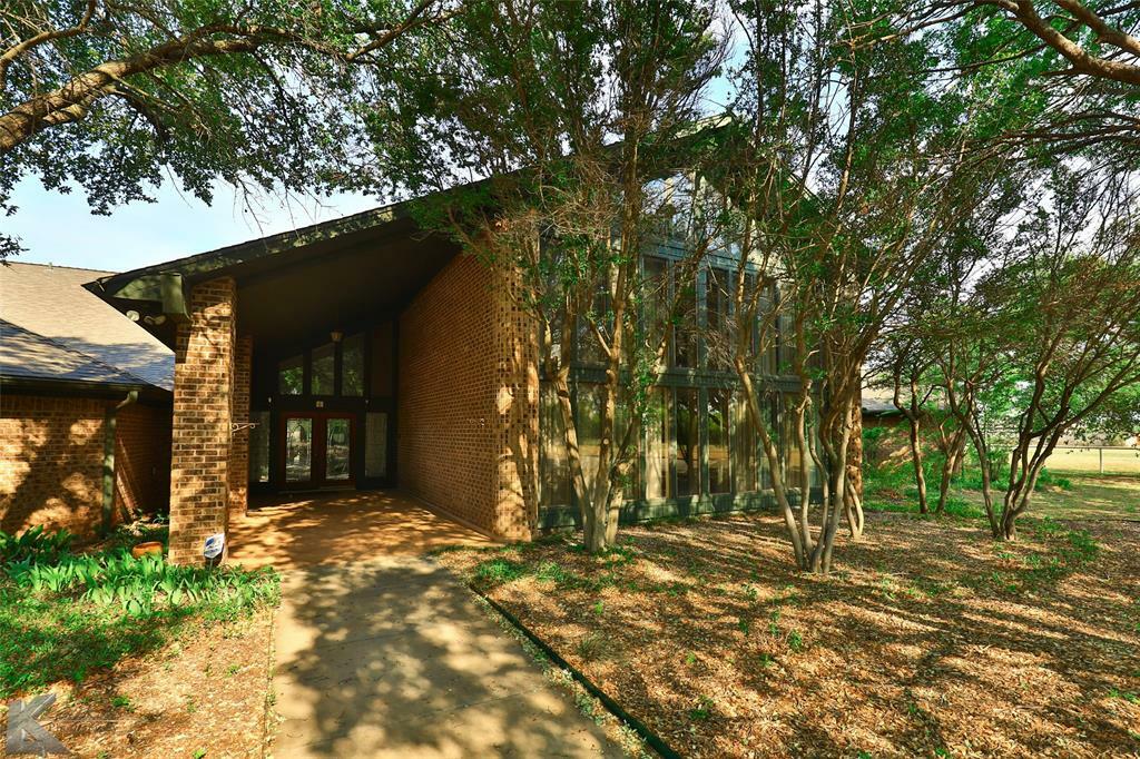 Property Photo:  5802 Meadow Drive  TX 79606 