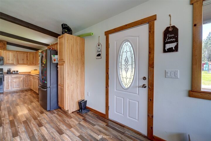 Property Photo:  271 NE Anvil Lane  WA 98528 