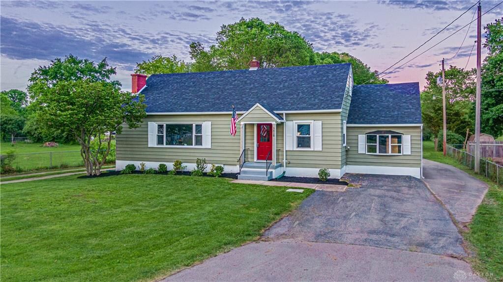 Property Photo: 3418 Upper Valley OH 45504