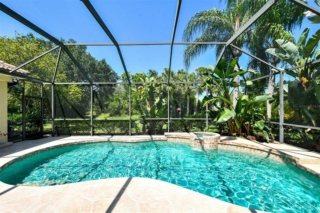 Property Photo:  7803 Crest Hammock Way  FL 34240 