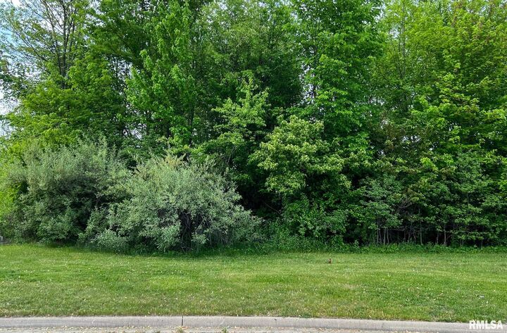 5624 Mooring  Peoria IL 61615 photo