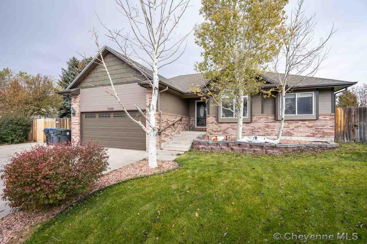 Property Photo:  7225 Rodeo Ct  WY 82009 