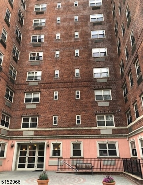 70 S Munn Ave 311  East Orange City NJ 07018 photo