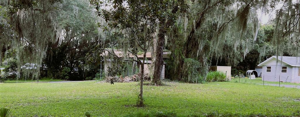 Property Photo:  Eagles Nest Road  FL 34731 