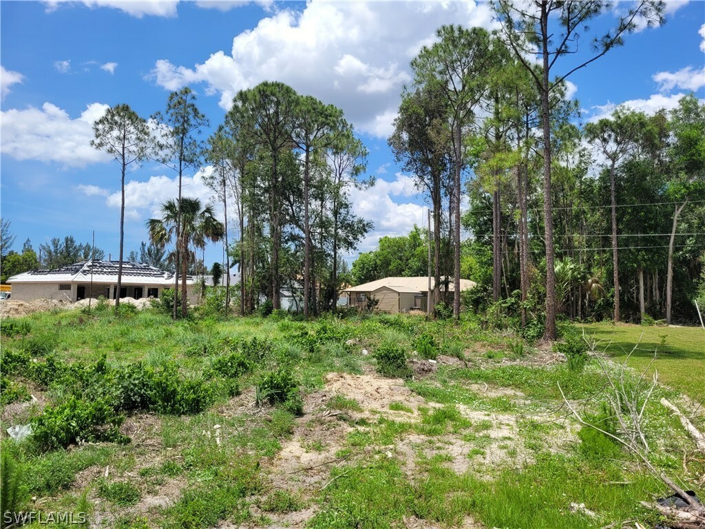 Property Photo:  837 NW 1st Terrace  FL 33993 