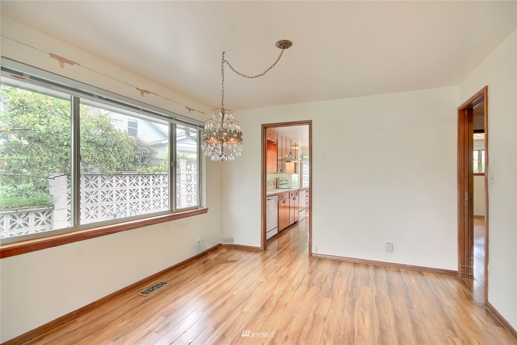 Property Photo: 7515 Bagley Avenue N WA 98103