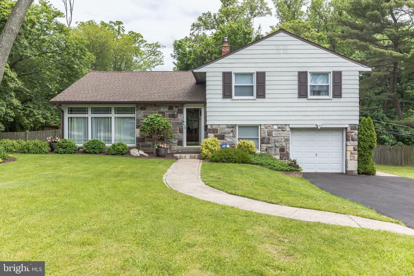 Property Photo:  637 Hoyt Road  PA 19006 