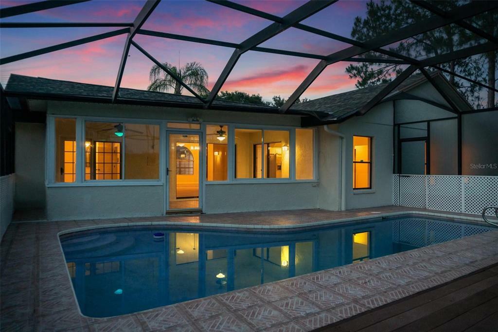 Property Photo: 2205 Lake Bay Way FL 33511