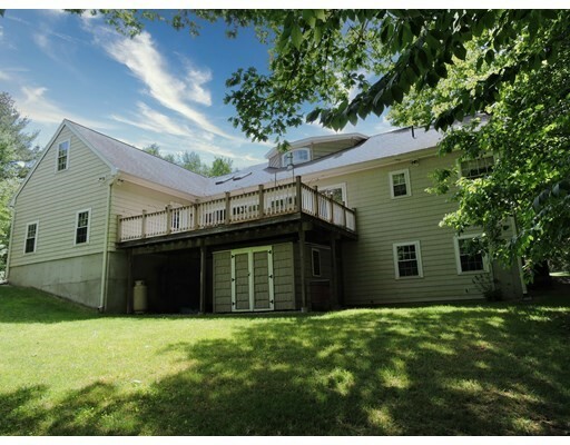 Property Photo:  4 Wamsutta Ridge  MA 01507 