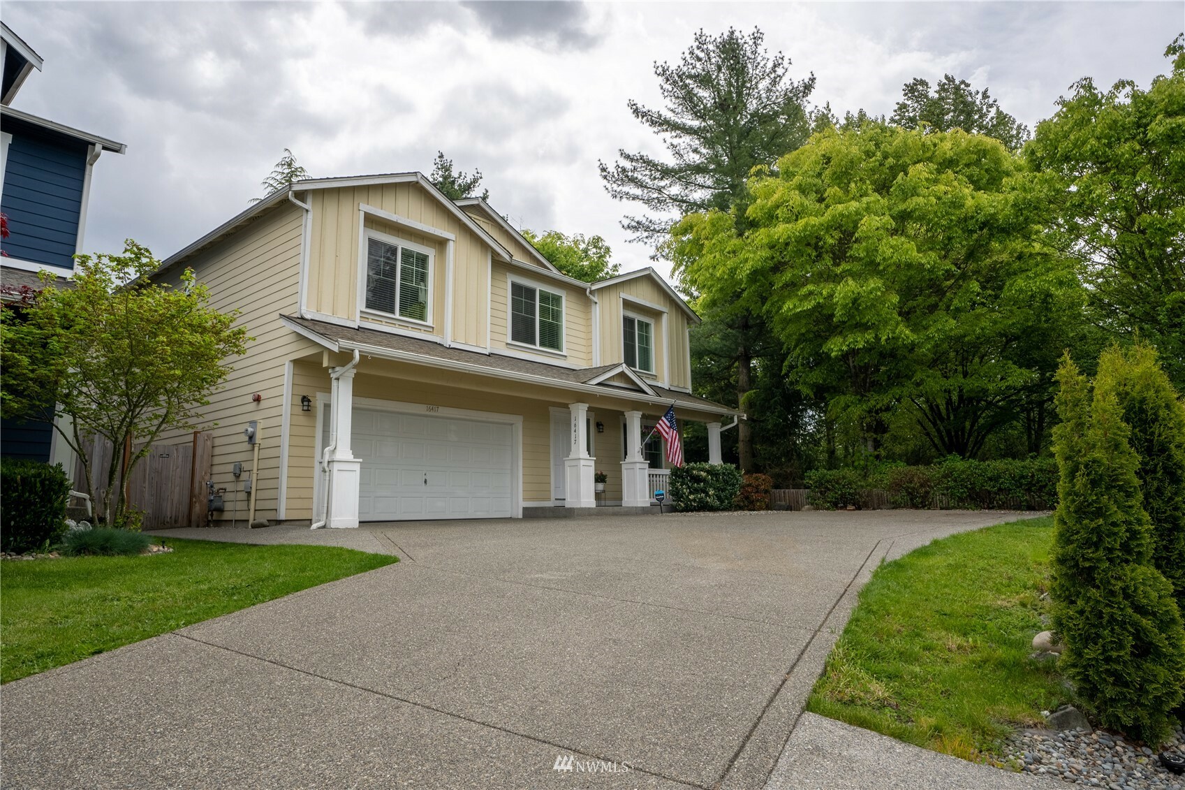 Property Photo:  16417 SE 260th Street  WA 98042 