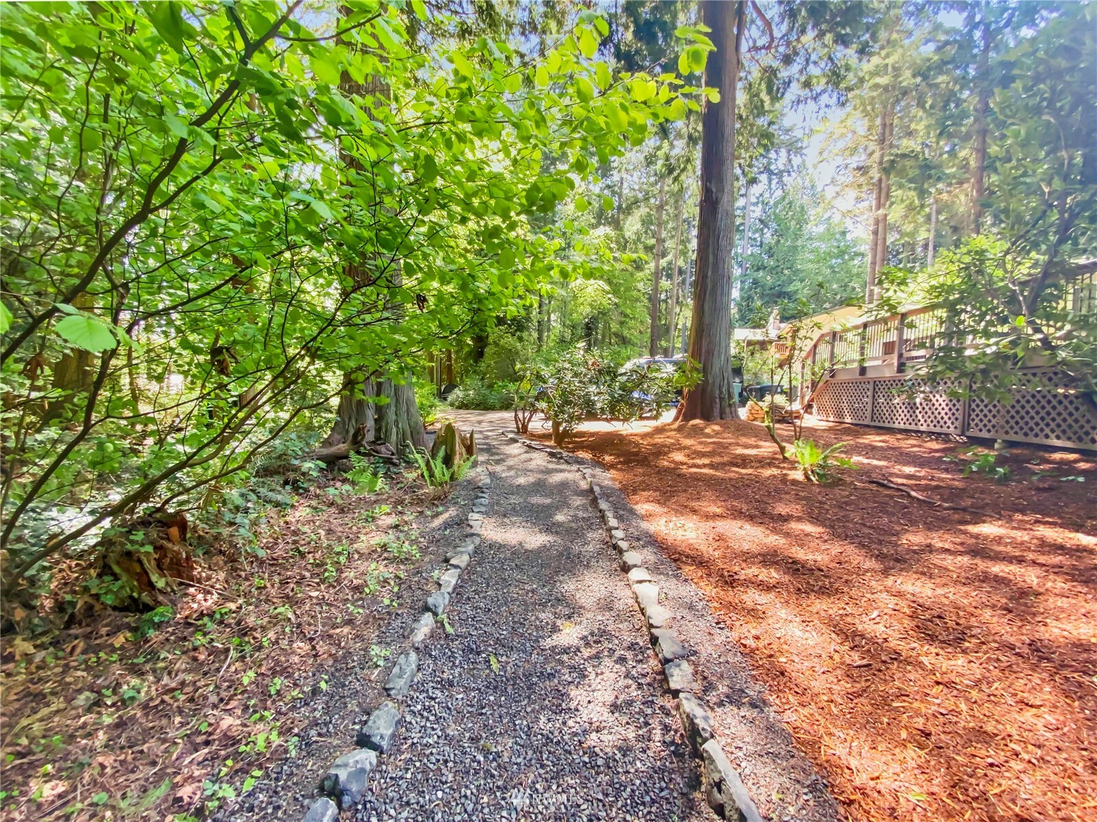 Property Photo: 9820 NE Beach Crest Drive WA 98110
